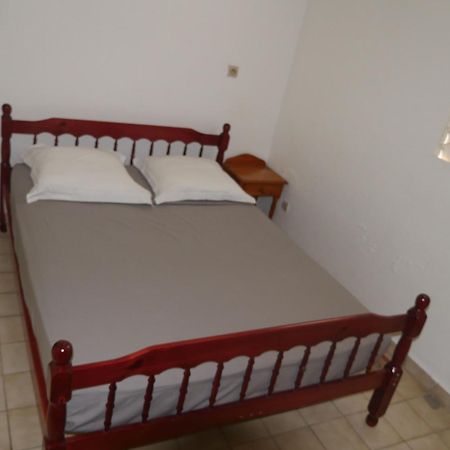 Les Gîtes De L'union Les Abymes Chambre photo