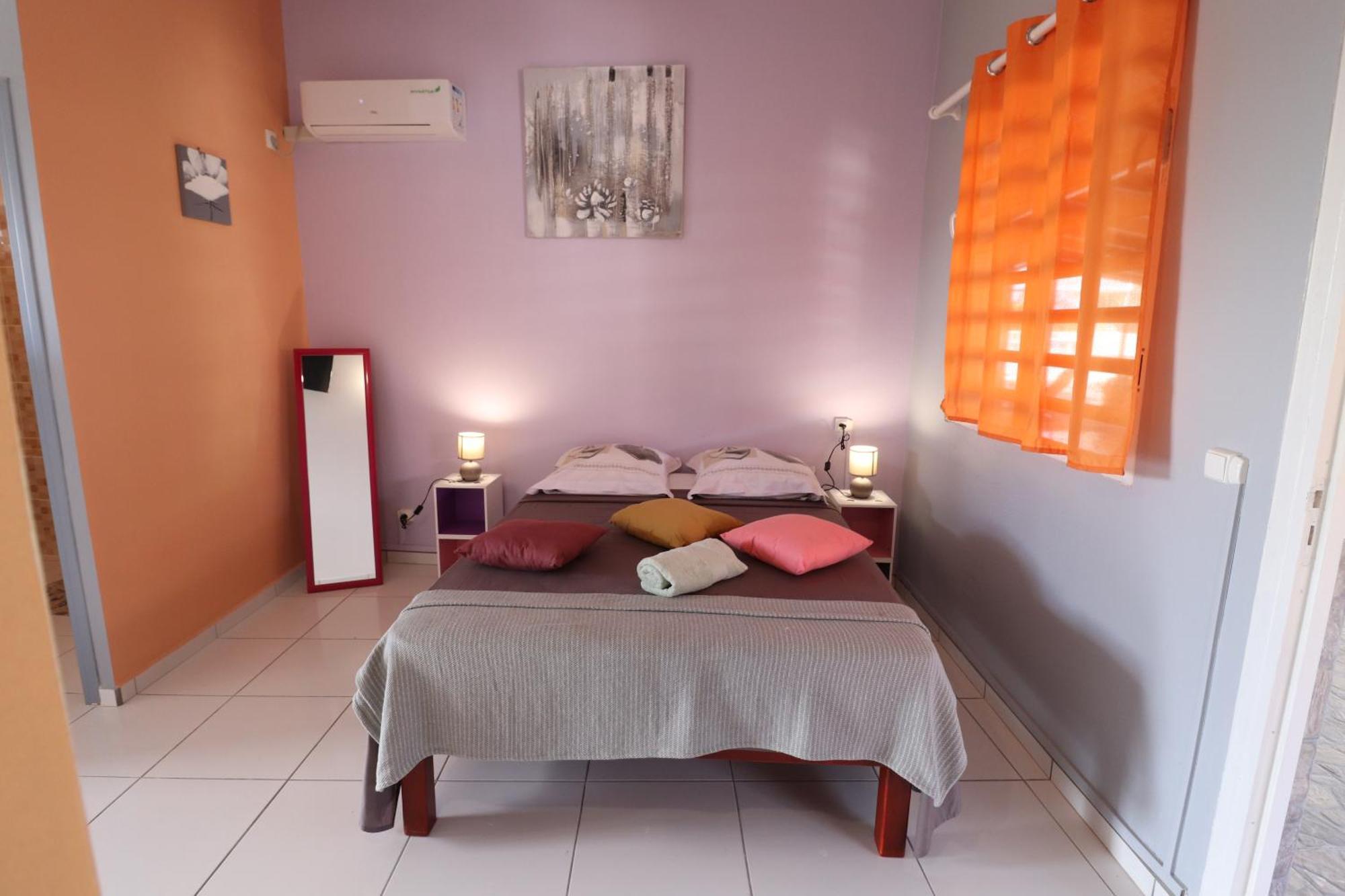 Les Gîtes De L'union Les Abymes Chambre photo