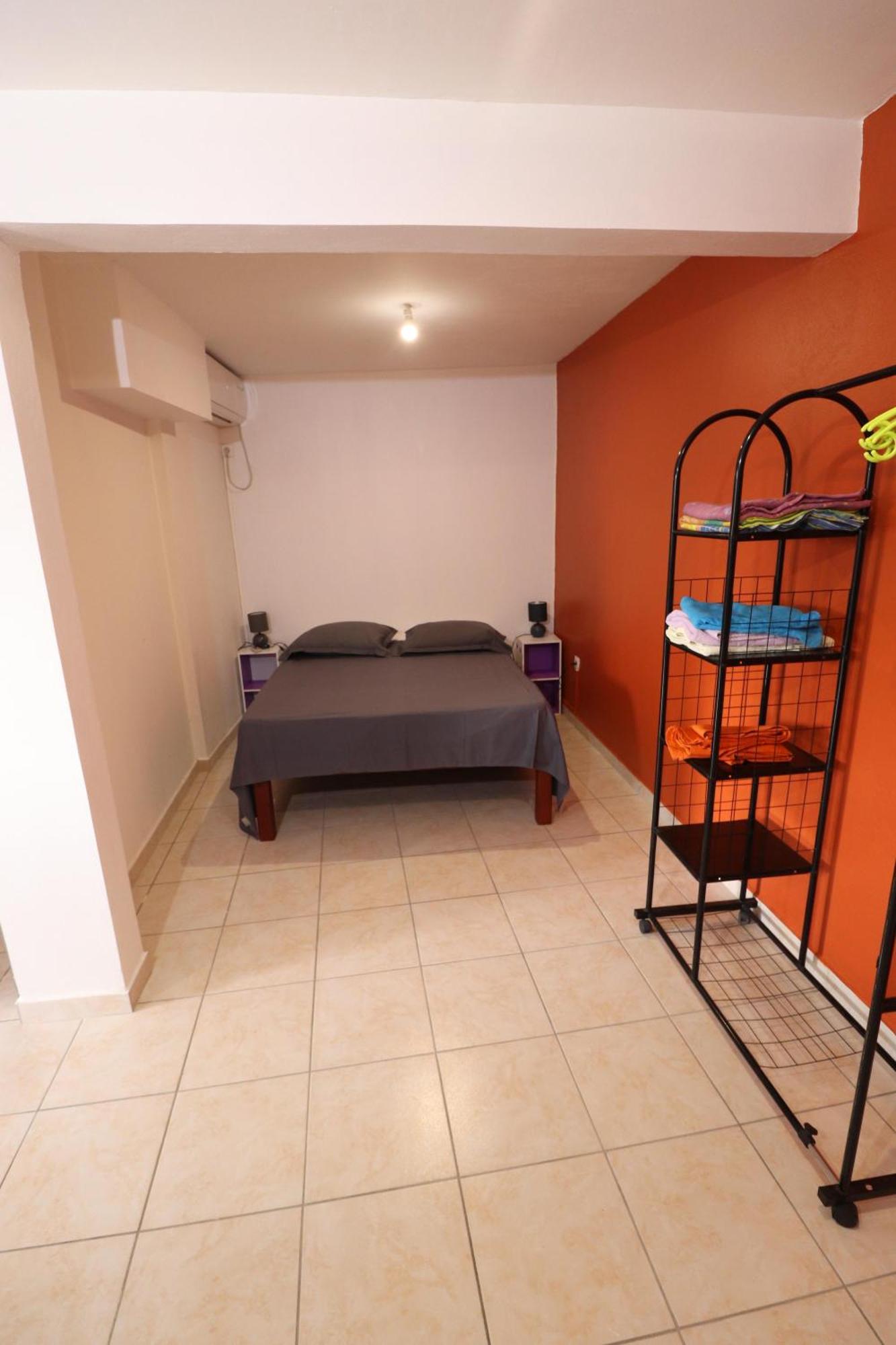 Les Gîtes De L'union Les Abymes Chambre photo